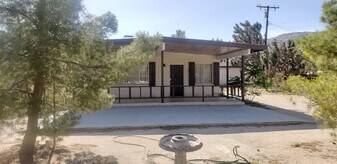 6936 Grand Ave in Yucca Valley, CA - Building Photo