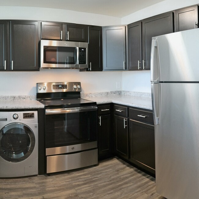Schoolhouse Flats Apartments in Dayton, KY - Building Photo - Building Photo