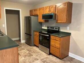 824 Buckhorn Dr in Clarksville, TN - Building Photo - Building Photo