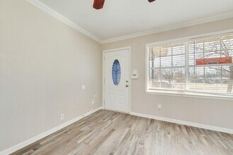 12317 Gardenia Pl in Dallas, TX - Building Photo - Building Photo