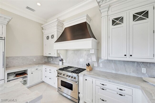 property at 2052 Isla Vista Ln