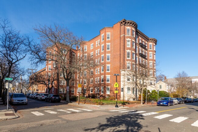 The Kensington in Cambridge, MA - Foto de edificio - Building Photo