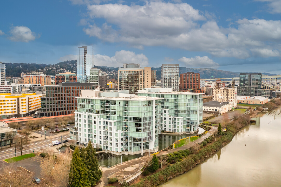 1260 NW Naito Pky, Unit 906 in Portland, OR - Building Photo