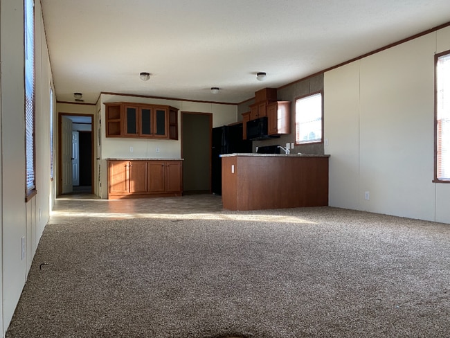 1806 Davis in Milford, MI - Foto de edificio - Building Photo