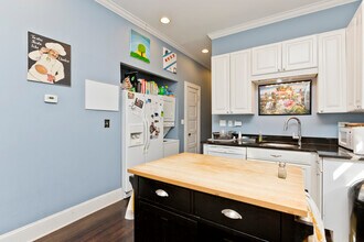 1037 S Racine Ave, Unit 3F in Chicago, IL - Building Photo - Building Photo