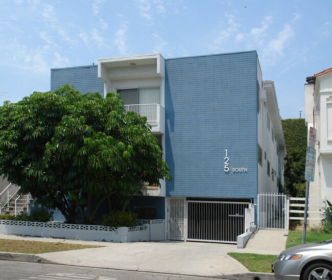 125 S Croft Ave in Los Angeles, CA - Foto de edificio - Building Photo