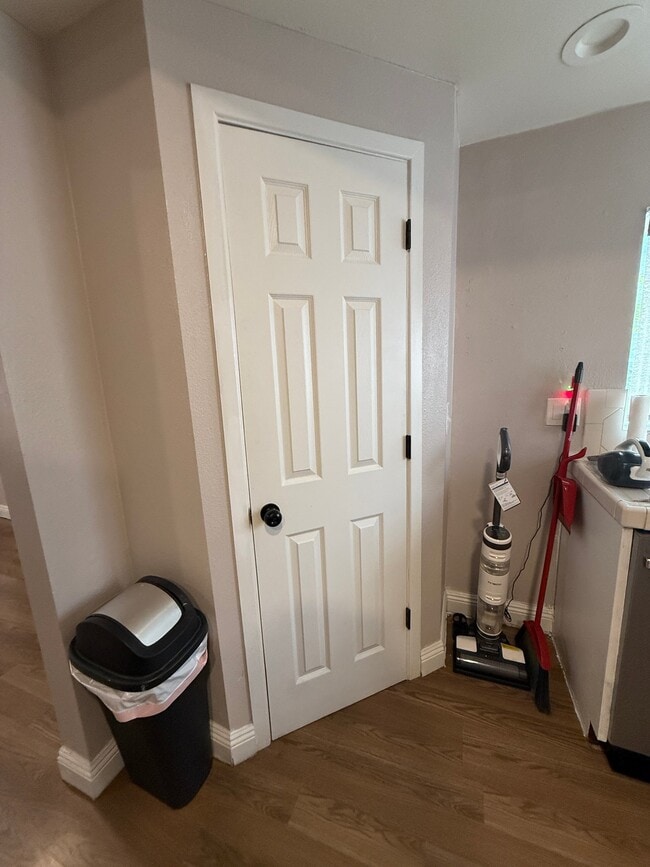 317 W Green St, Unit 317 w green st Claremont ca 91711