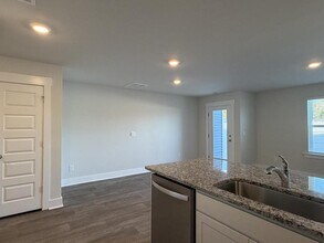 105 S Grassland Rd in Surf City, NC - Building Photo - Building Photo