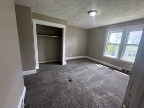 3675-3677 E 147th St in Cleveland, OH - Building Photo - Building Photo