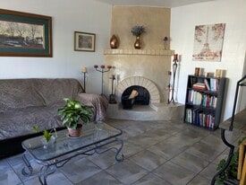 4365 N La Osa Way in Tucson, AZ - Building Photo