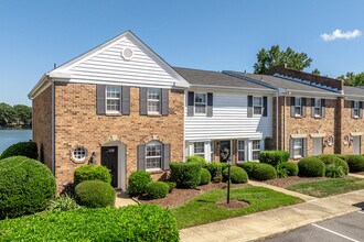 Old Donation in Virginia Beach, VA - Foto de edificio - Building Photo