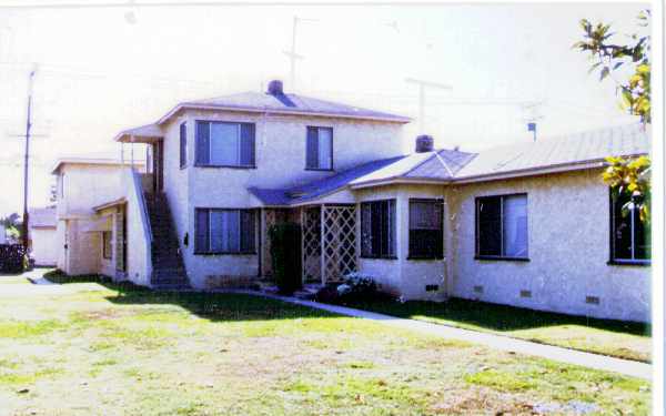 4745-4749 Clark Ave in Long Beach, CA - Building Photo