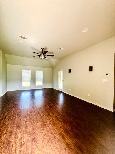 5525 Westchase Loop in Lumberton, TX - Building Photo - Building Photo