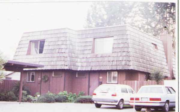 2393-A Buena Vista Ave in Walnut Creek, CA - Building Photo - Building Photo