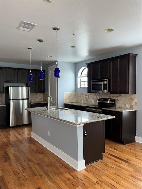 315 W Clay St in Houston, TX - Building Photo - Building Photo