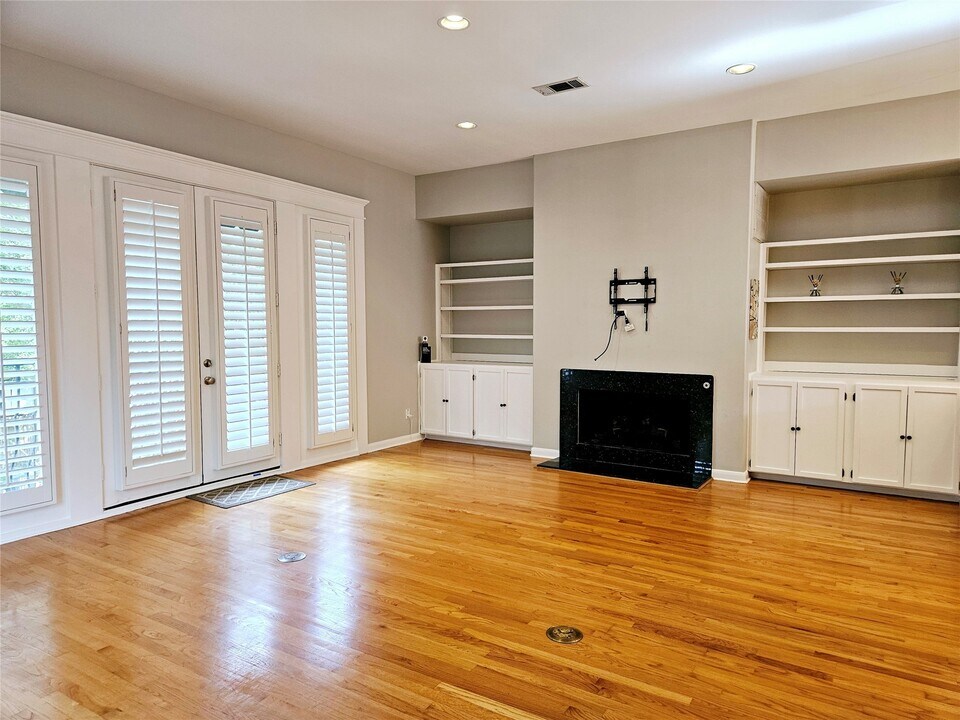 3818 Hazard St in Houston, TX - Building Photo