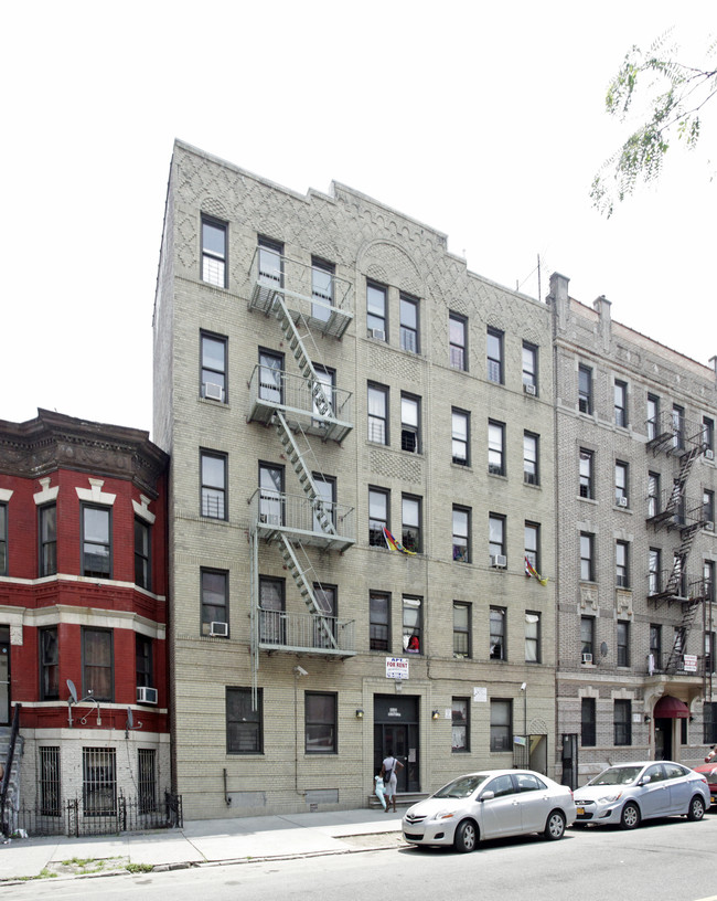 2330 Crotona Ave in Bronx, NY - Building Photo - Building Photo