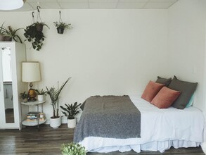 425 S 15th St in Philadelphia, PA - Building Photo - Building Photo
