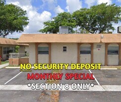 5217 NW 24th Ct in Lauderhill, FL - Building Photo