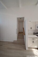 1549 Molina St in Honolulu, HI - Foto de edificio - Building Photo