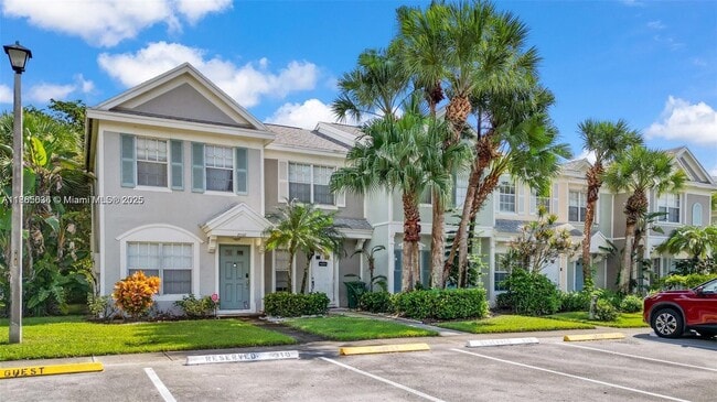8066 Sanibel Dr in Tamarac, FL - Building Photo - Building Photo
