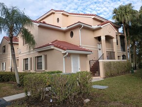 301 SW 158th Terrace in Pembroke Pines, FL - Building Photo - Building Photo