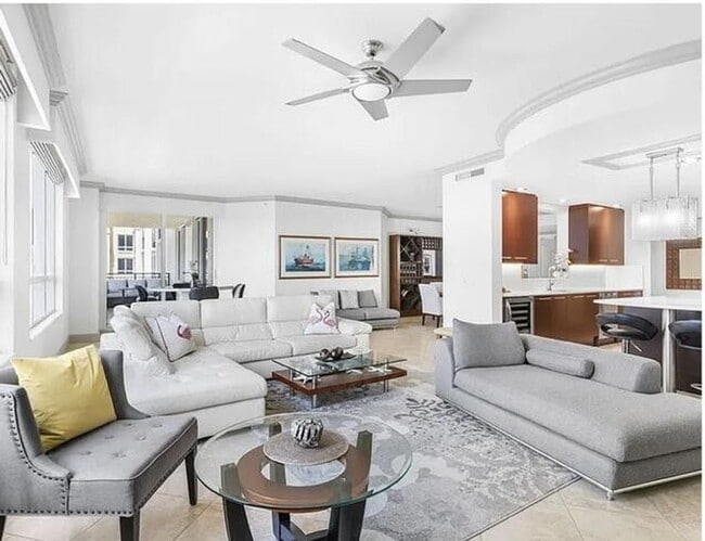 3800 N Ocean Dr in Riviera Beach, FL - Building Photo - Building Photo