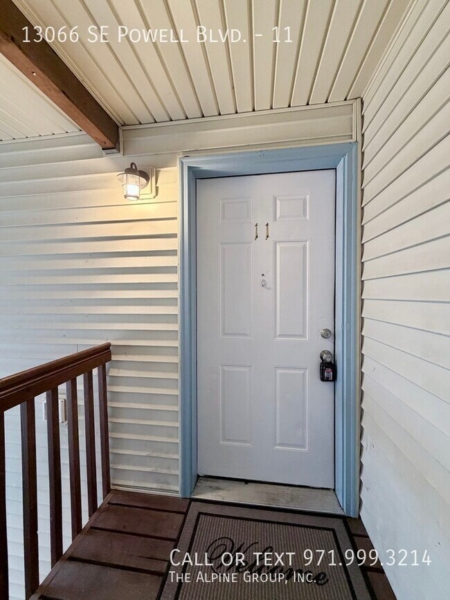 13066 SE Powell Blvd