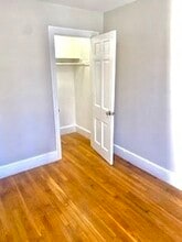 385 Pleasant St in Worcester, MA - Building Photo - Building Photo