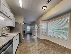 5810 Stephens Mill Dr in Buford, GA - Building Photo - Building Photo