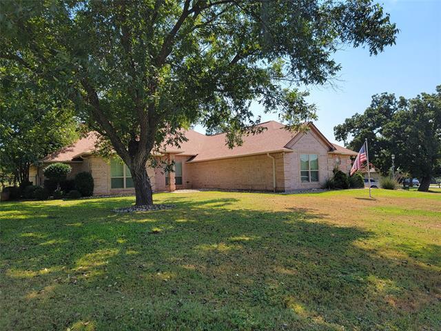 9621 Monticello Dr in Granbury, TX - Building Photo - Building Photo