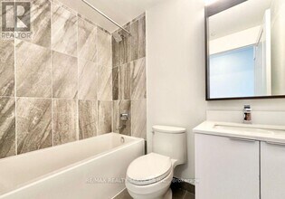 543 Richmond St W in Toronto, ON - Building Photo - Building Photo