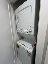 9 Stecher St in Newark, NJ - Foto de edificio - Building Photo