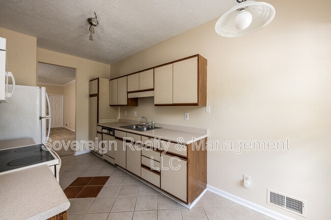 4028 Elm St in Atlanta, GA - Building Photo - Building Photo