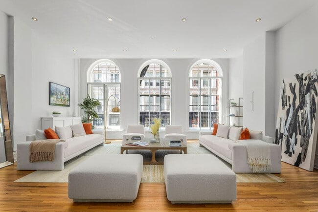 508 Broadway