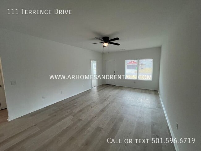 111 Terrence Dr in Beebe, AR - Building Photo - Building Photo