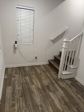 14121 W Oak Ln, Unit 14121 W. Oak Ln. in Van Nuys, CA - Building Photo - Building Photo