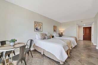 2 Grand Sandestin Blvd, Unit SI ID1502010P in Miramar Beach, FL - Foto de edificio - Building Photo