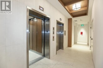 560 Rideau St in Ottawa, ON - Building Photo - Building Photo