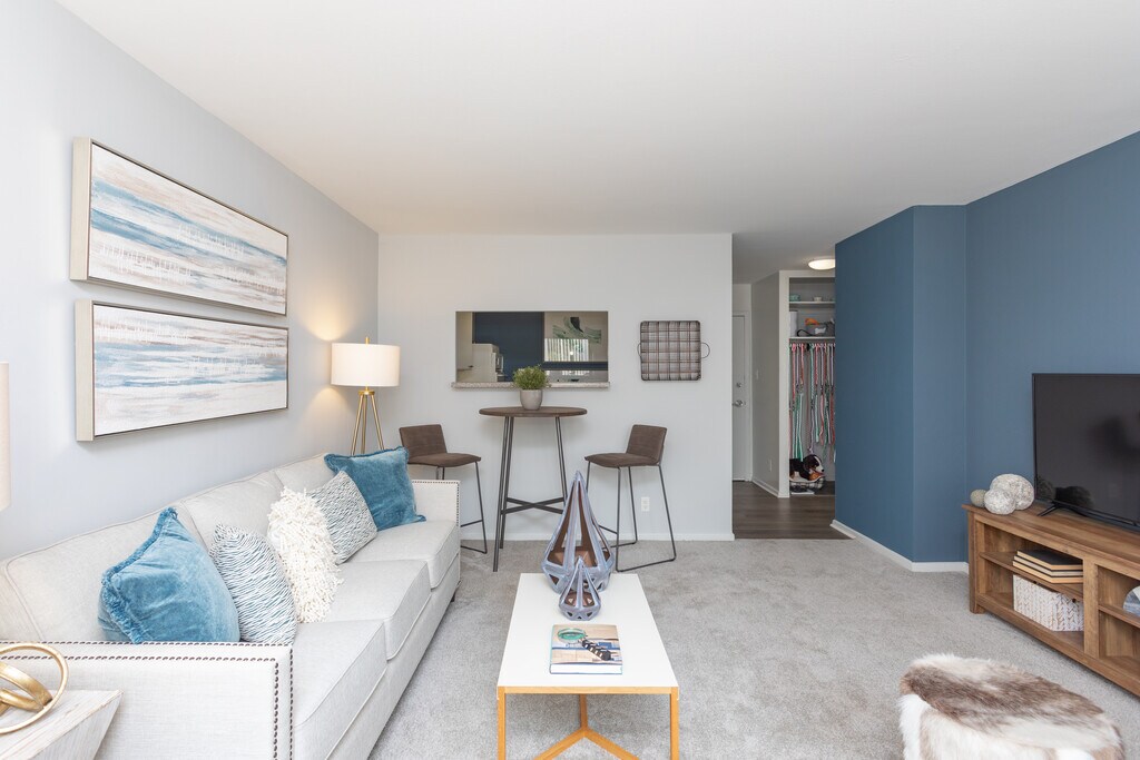 Lake Meadows Chicago, IL Apartments