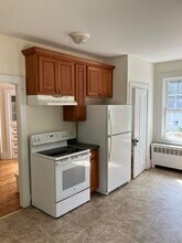 955 Main St in Eliot, ME - Building Photo - Building Photo