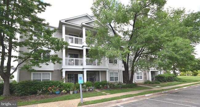 property at 11000 Kinship Ct