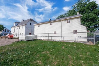 148 Forest Ave in Buffalo, NY - Building Photo - Building Photo