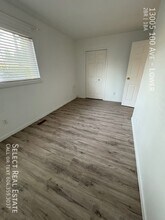 13005-13100 100 Ave in Surrey, BC - Building Photo - Building Photo