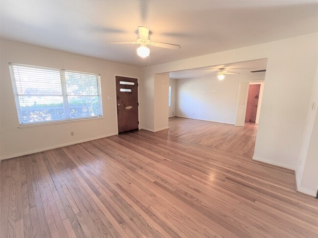 1519 Johanna Dr in Houston, TX - Building Photo - Building Photo