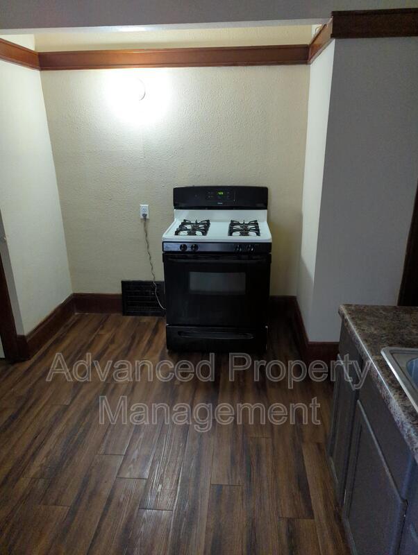 property at 3851 N 24th Pl