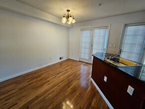 464 Fisk St in Pittsburgh, PA - Building Photo - Building Photo