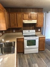 9 Robbins Cir in Lexington, NC - Building Photo - Building Photo