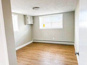 55 Seagirt Ave in Saugus, MA - Building Photo - Building Photo