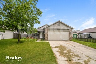 5815 Victory Ave, Unit 1 in Indianapolis, IN - Building Photo